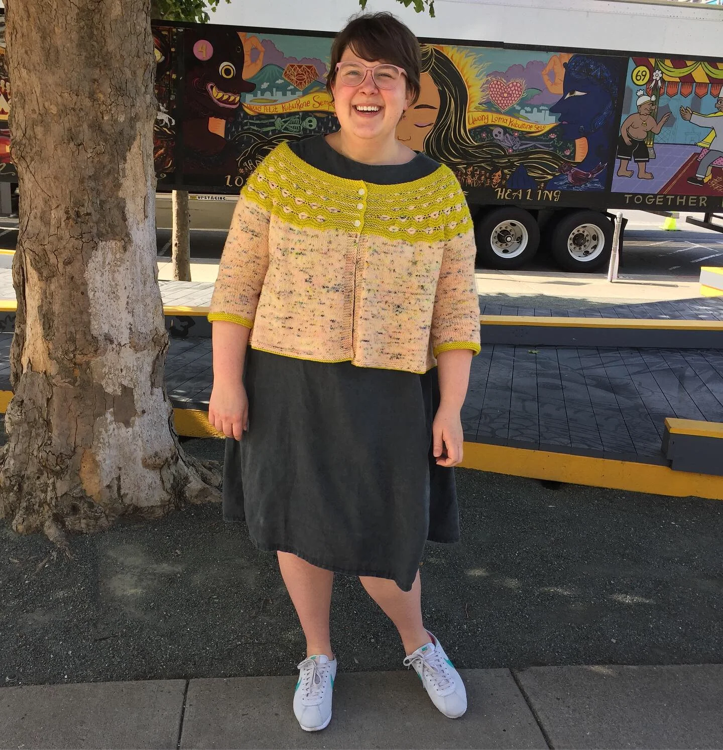 May 29: Trapeze Dress in Linen & Mabel’s Sister