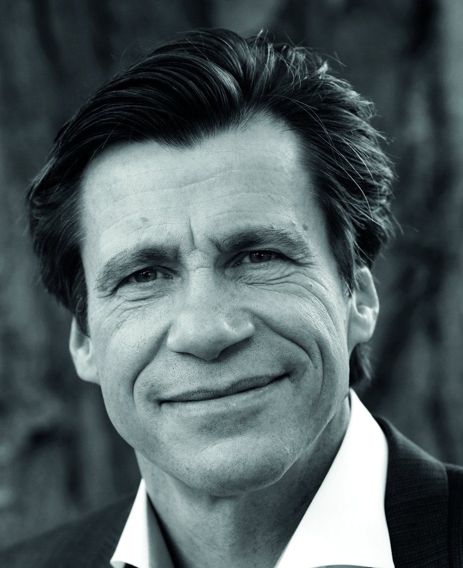 Jaap Maljers Sinds 1991 ‘sociaal-serieel’ ondernemer in de zorg. O.a. Plexus, ZorgDomein, ZorgVoorelkaar, INCISION, Bergman Clinics, Performation, Holland Venture. Voorzitter Kika en promotor van het Prinses Maxima Centrum voor kinderoncologie.