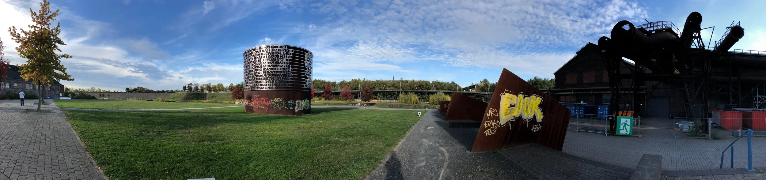 rurhsummitpano.jpeg