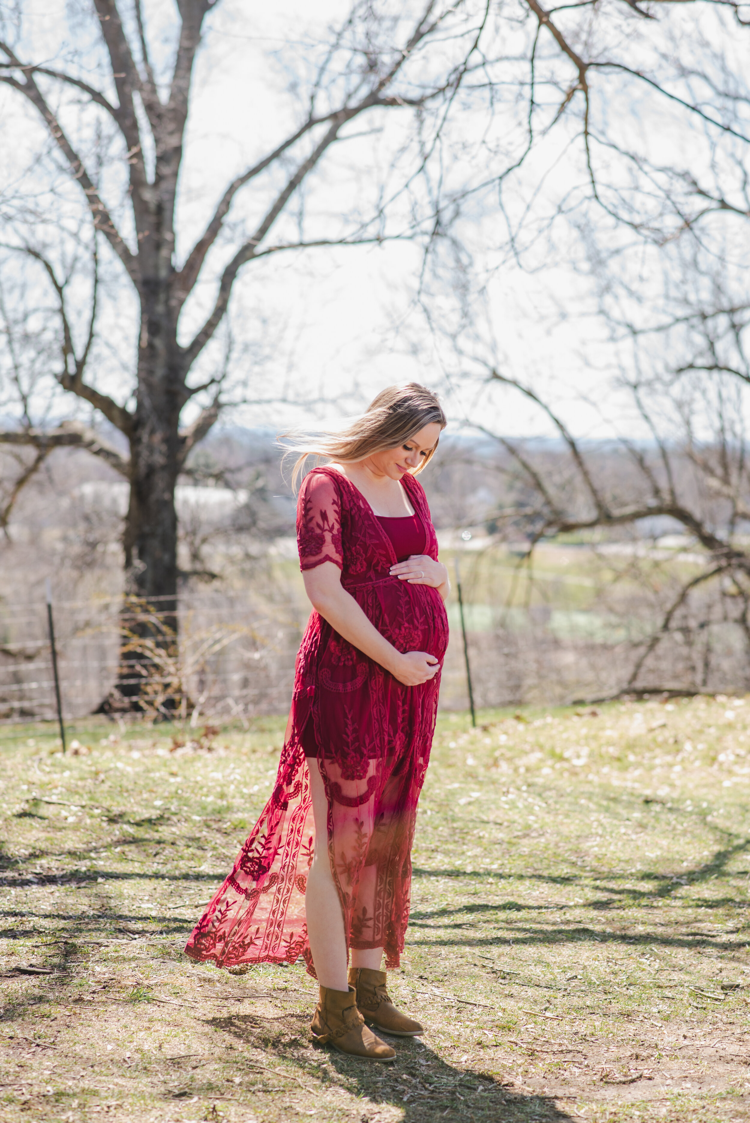 Ciara-Scott-Maternity-Bancroft-Castle-2.jpg