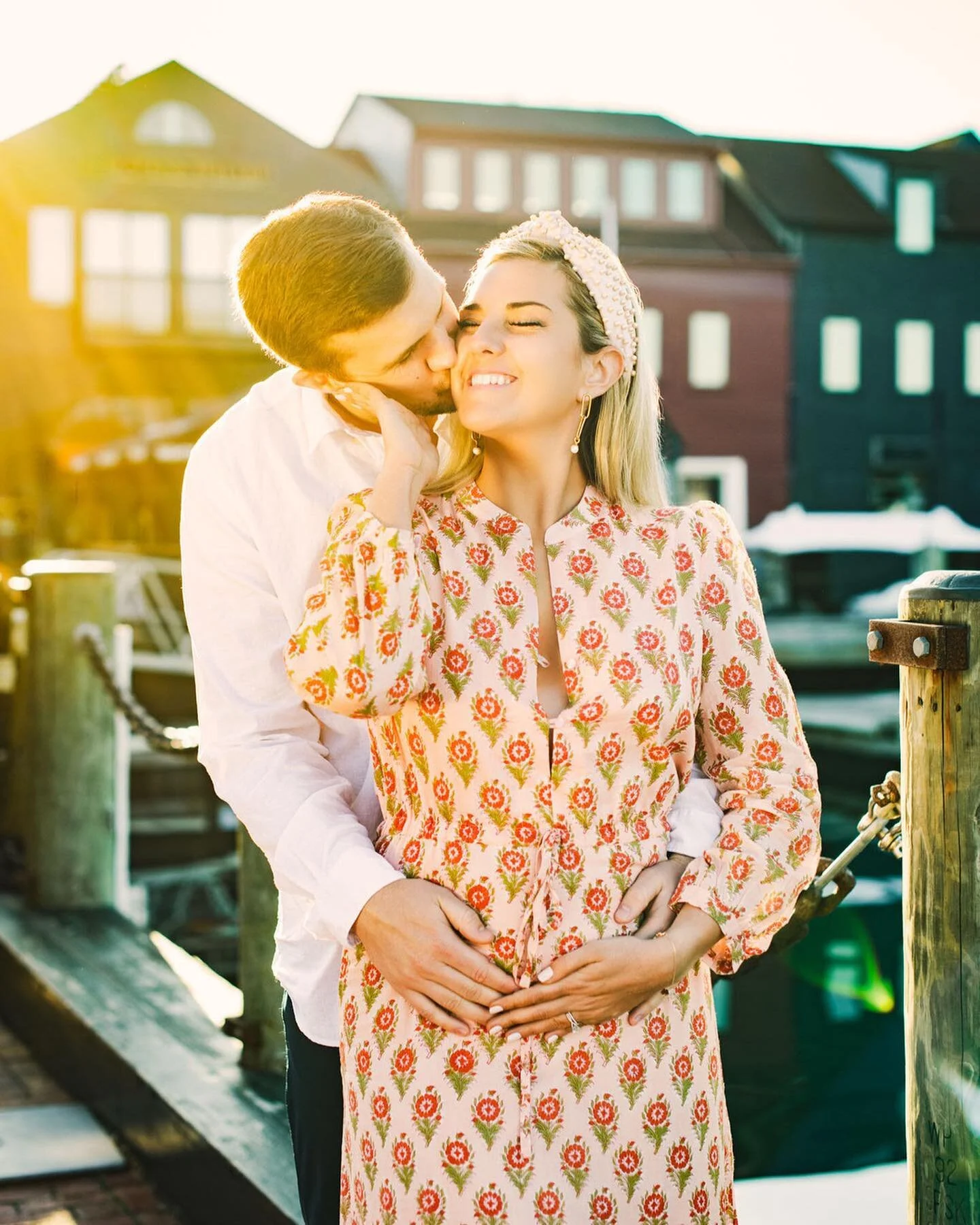 Happy Mother's Day to all moms, mother figures, moms-to-be, and quite frankly to all parents and caregivers! 🥰
⠀⠀⠀⠀⠀⠀⠀⠀⠀
I'm grateful for the opportunity to have worked with several amazing mamas and parents throughout the years, and if there's one 