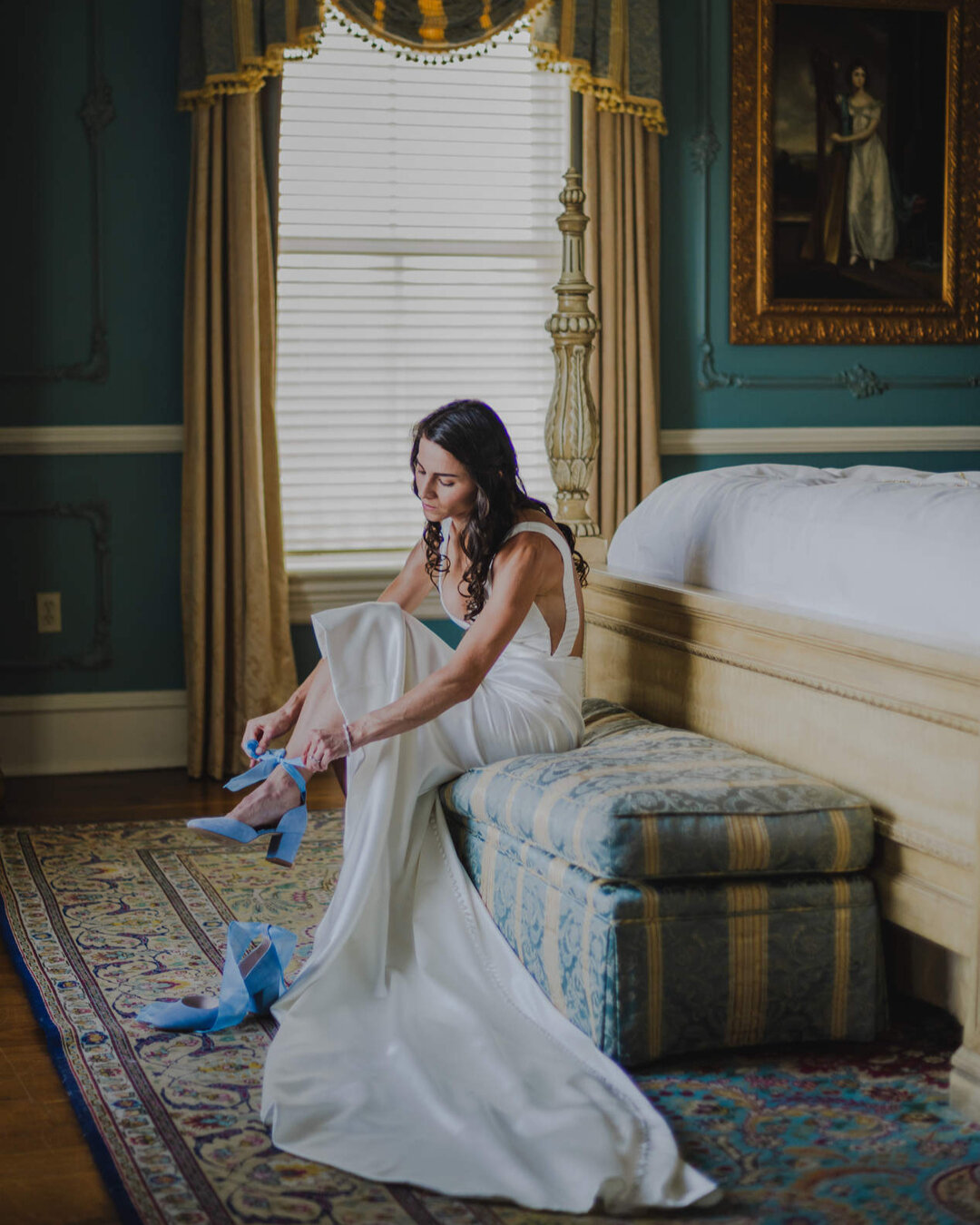 Wondering how to create the perfect wedding day timeline? 📝​​​​​​​​​
The answer is easy: trust your vendors! ☝️

Your vendors know best when it comes to timing the events of your wedding day. Your venue, planner, and photographer are experts at coor