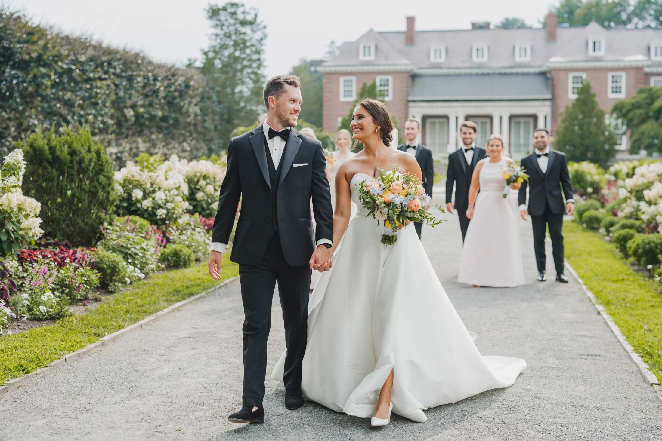 A Rare Al Fresco Wedding at The Gardens at Elm Bank