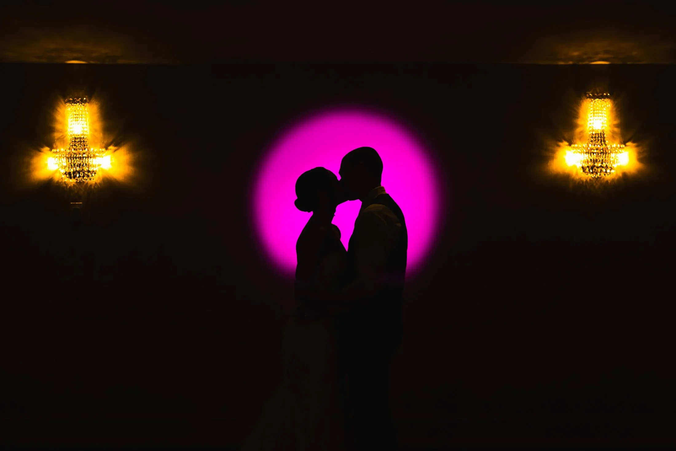 Meghan &amp; Joe’s Rainy Day Lake Pearl Wedding