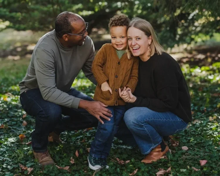 Tips for Stress-Free, Joyful Family Photos during your Mini Session