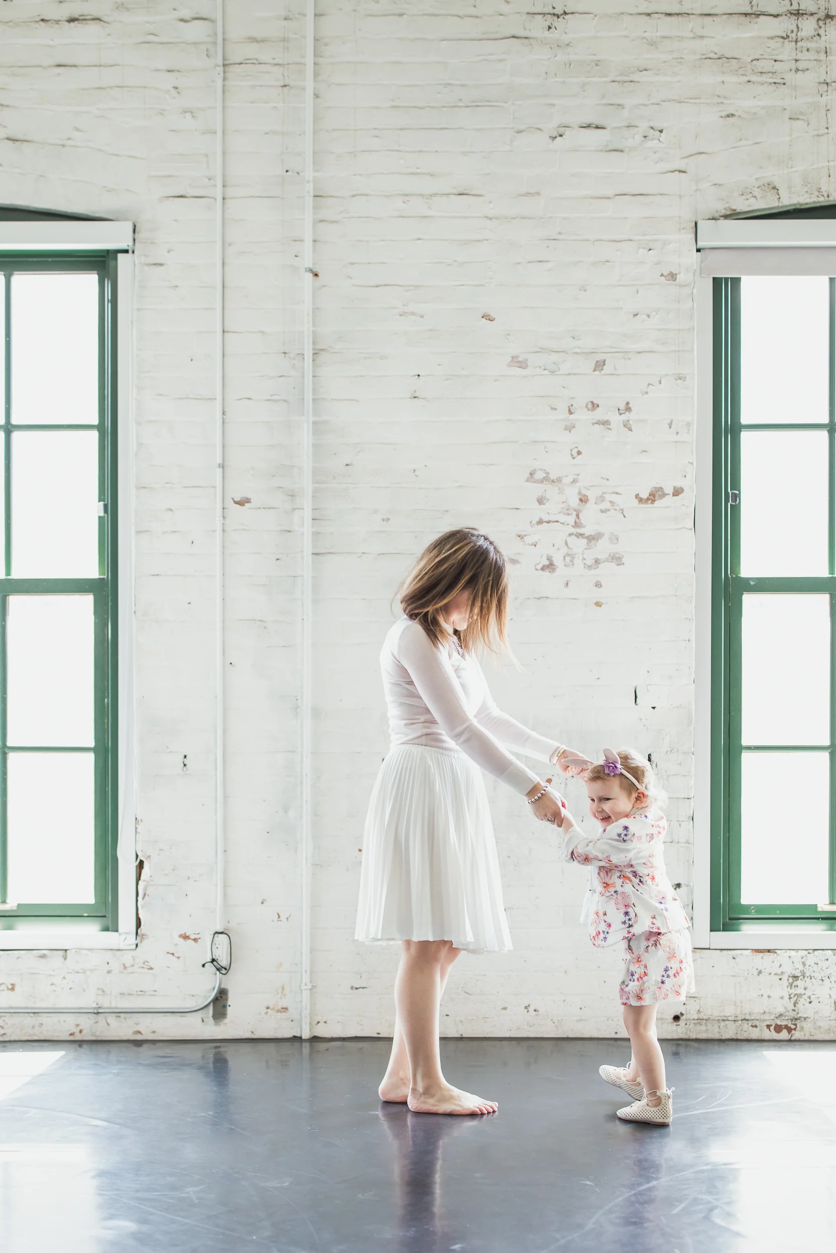 Motherhood minis photoshoot