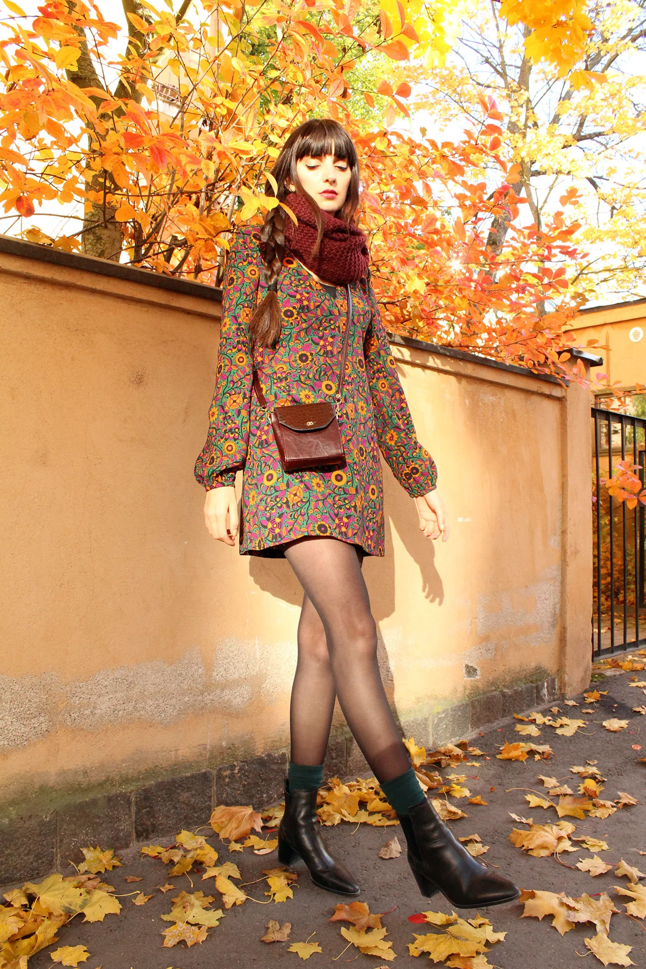 pazhalabirodriguez-fashion-blog-seventies-flower-dress-03.jpg