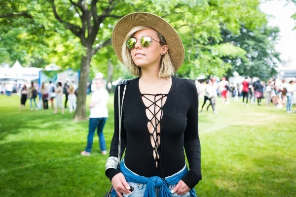 lace Up Sweater trend