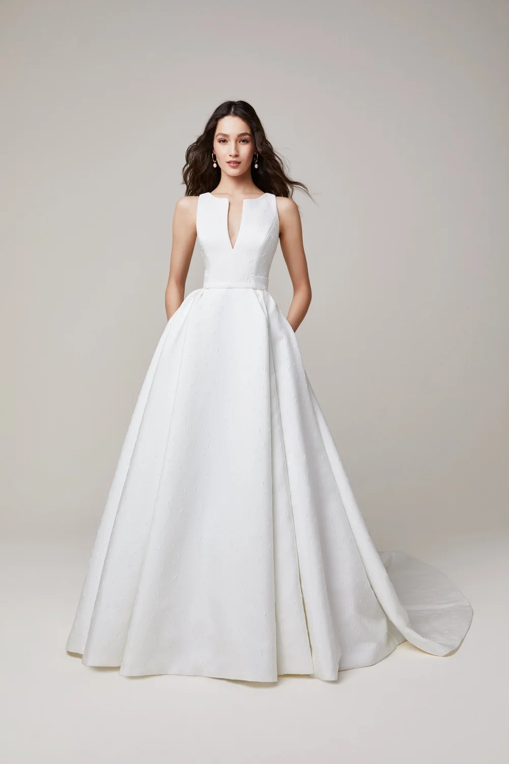 jesus peiro wedding dress designer Jesus Peiro