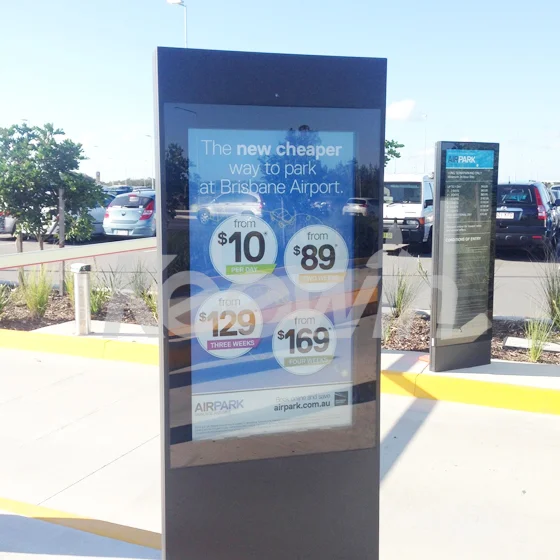 43 inch Outdoor High Brightness LCD Display Brisbane Airport