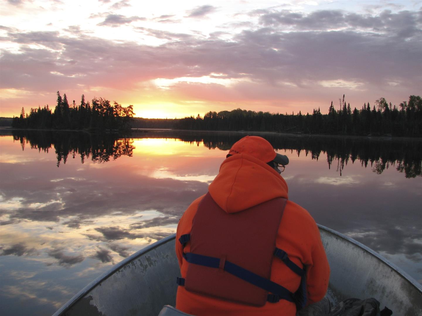 Hunting in the remote Atikaki Provincial Park