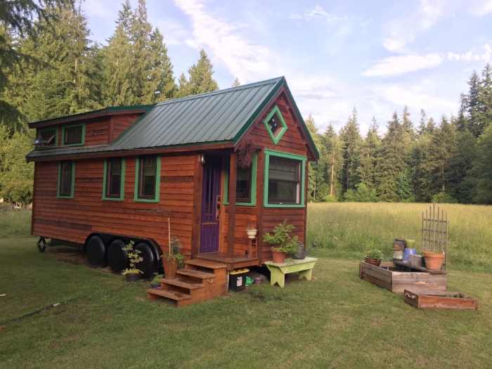 Exterior of Mundy and Husby's tiny house.