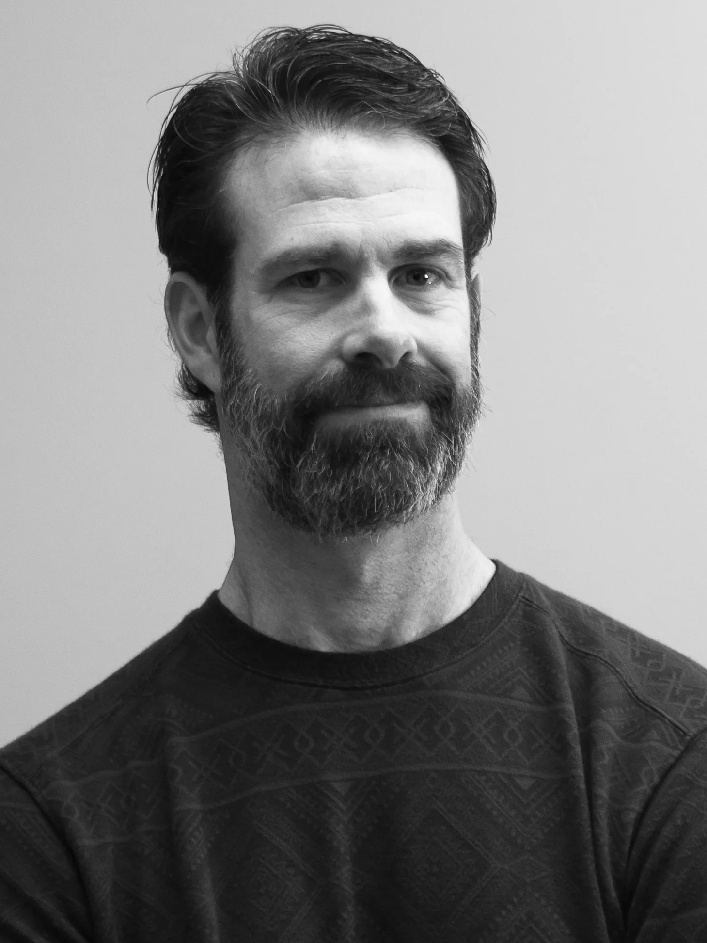 HEADSHOT-SCOTT - LO-3.jpg