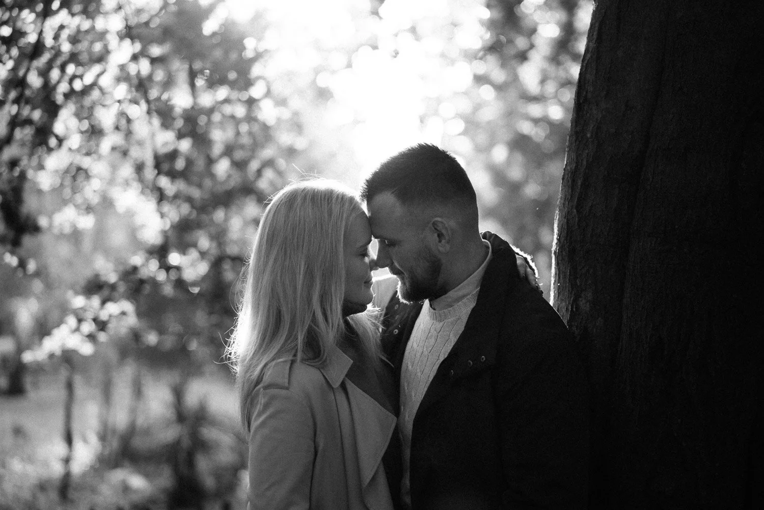 B&W Couples Portrait Photographer in London (Copy) (Copy) (Copy)