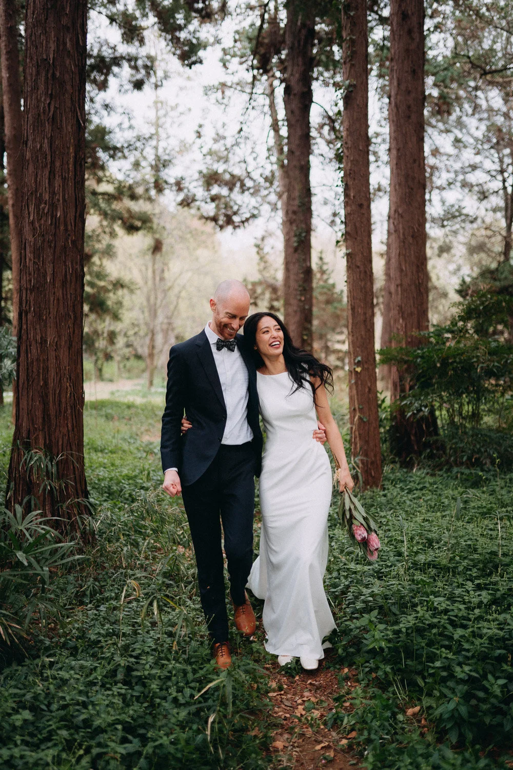 Bride and Groom Wedding portrait in one of Tokyo's beautiful Gardens, Japan (Copy) (Copy) (Copy)
