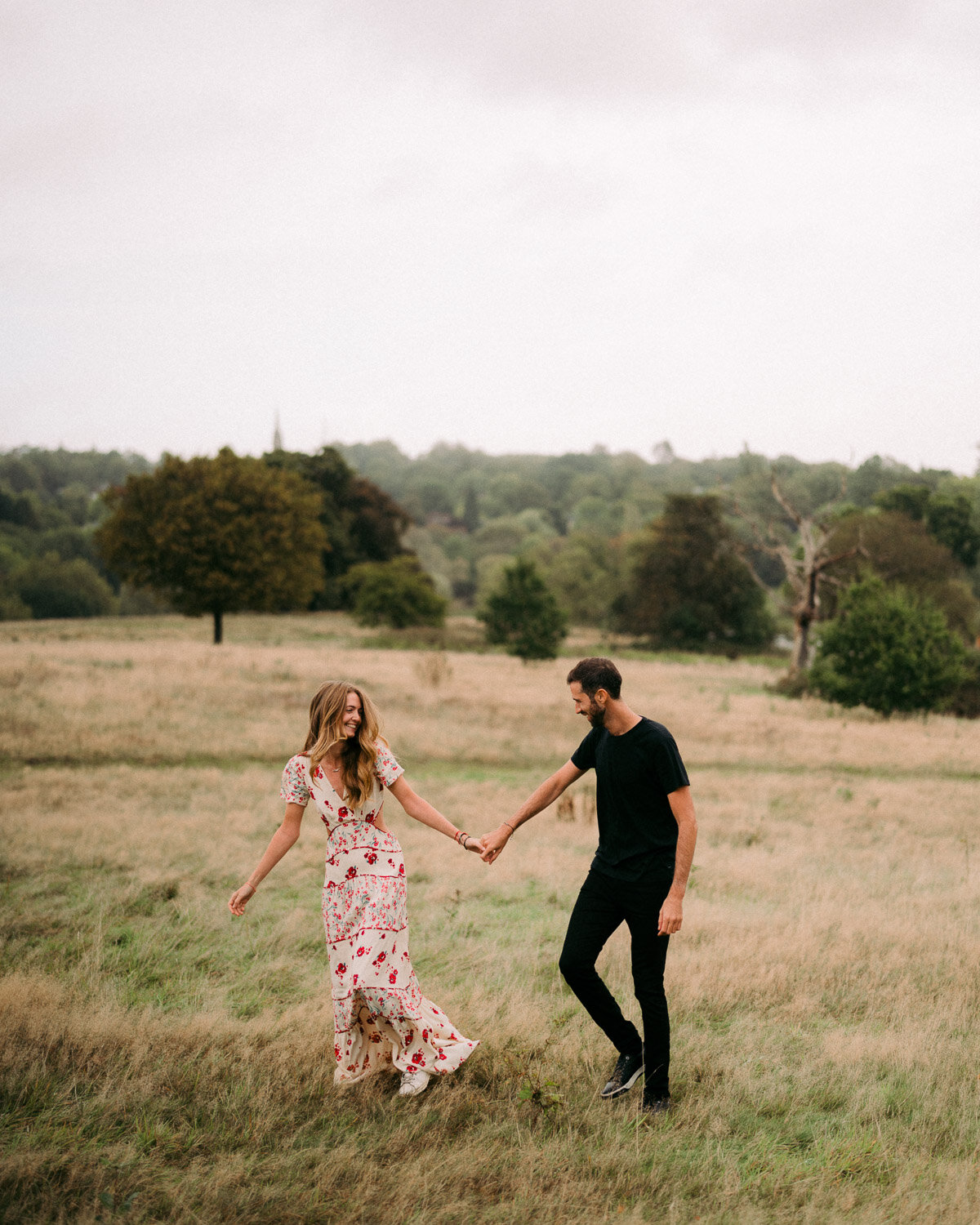 Couples portrait session in Hampstead Heath, London