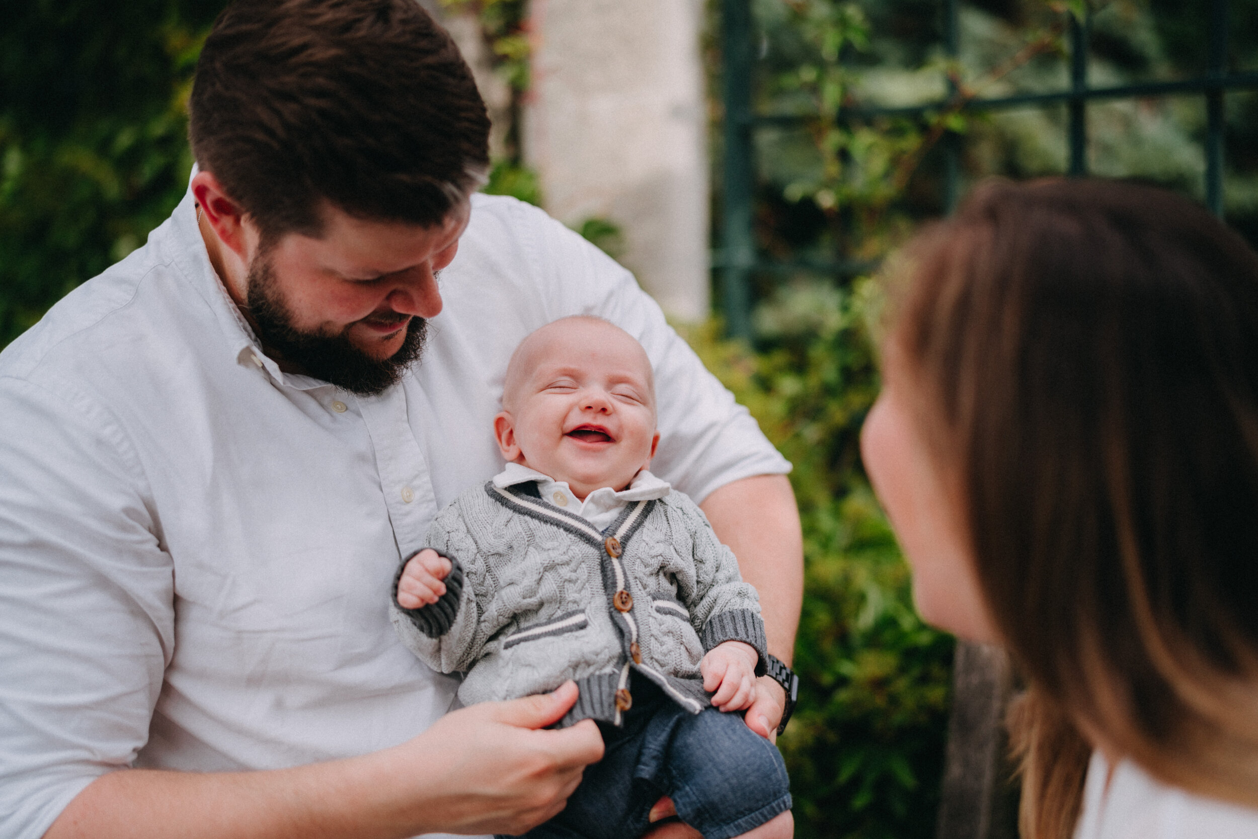 Fun and relaxed family portraits in London