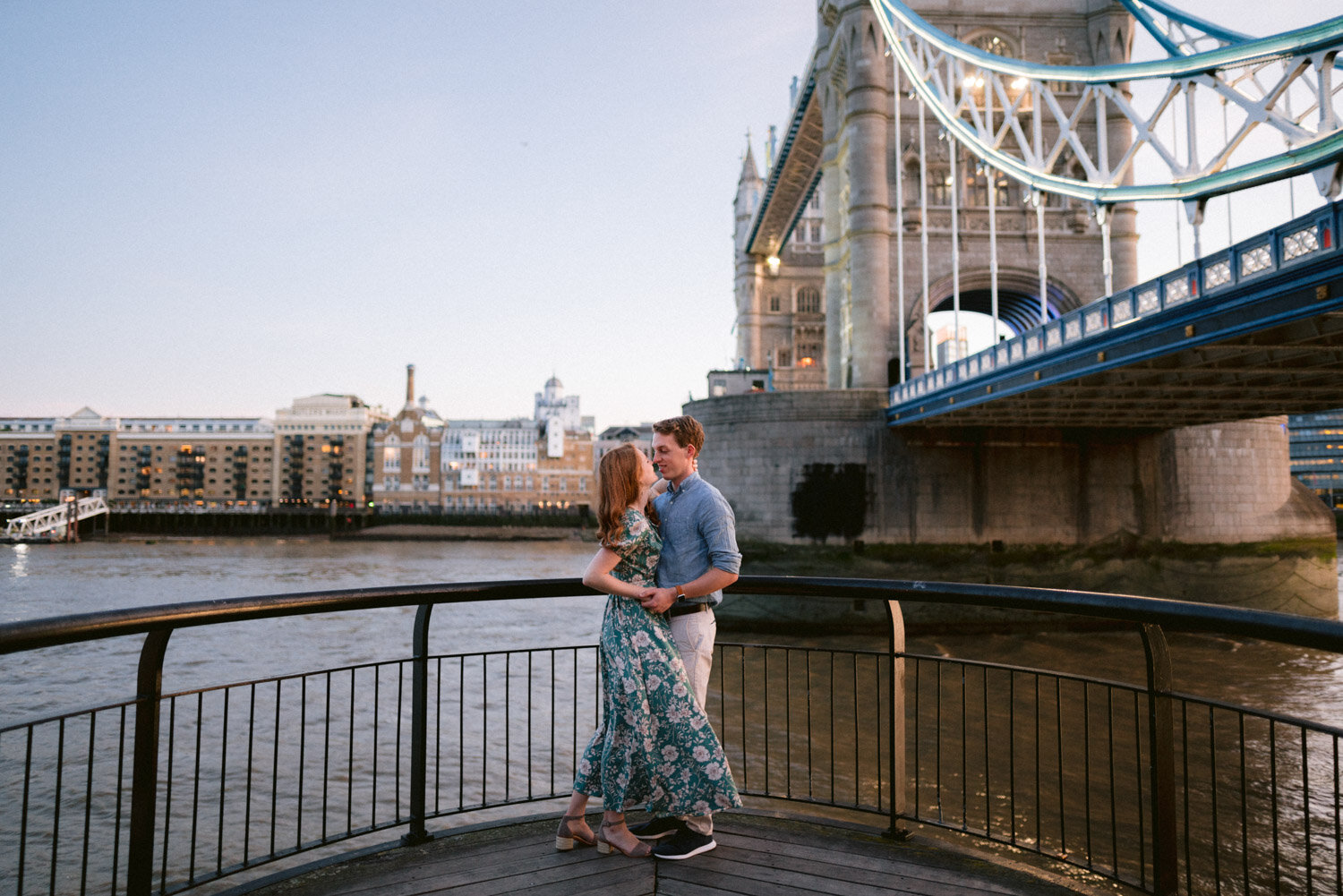 Engagement photoshoot at Tower Bridge, London