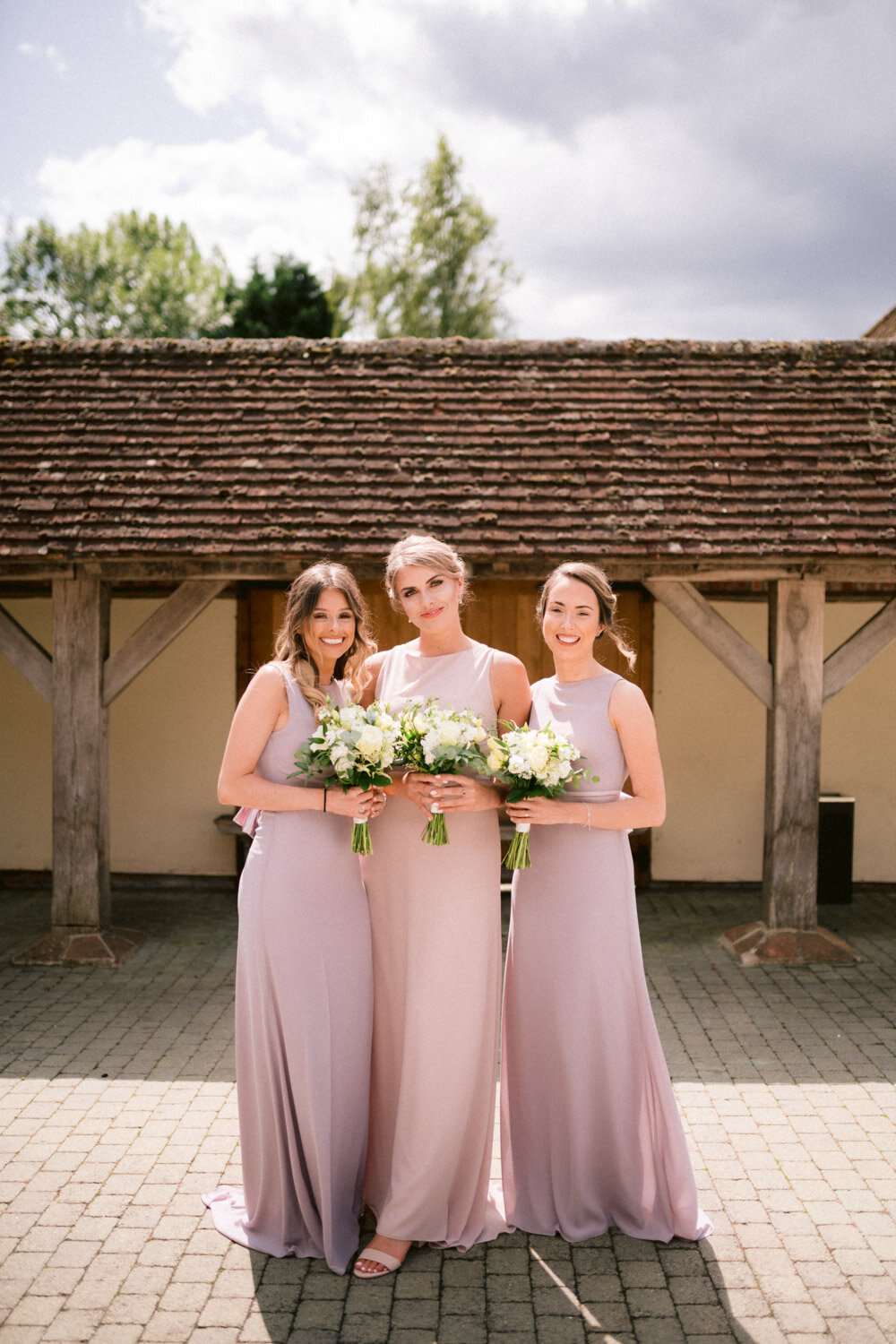 Relaxed Wedding photography in Kent