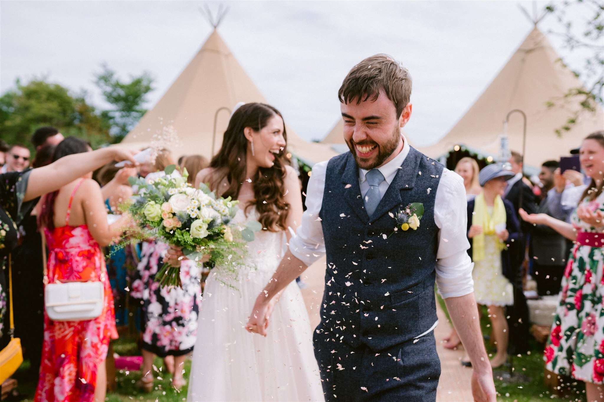 Outdoor and Festival Wedding photographer in Kent &amp; London