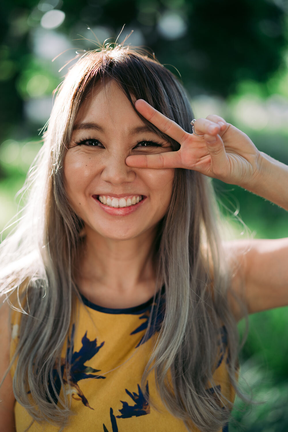 Tokyo headshot photographer | fun, natural and relaxed