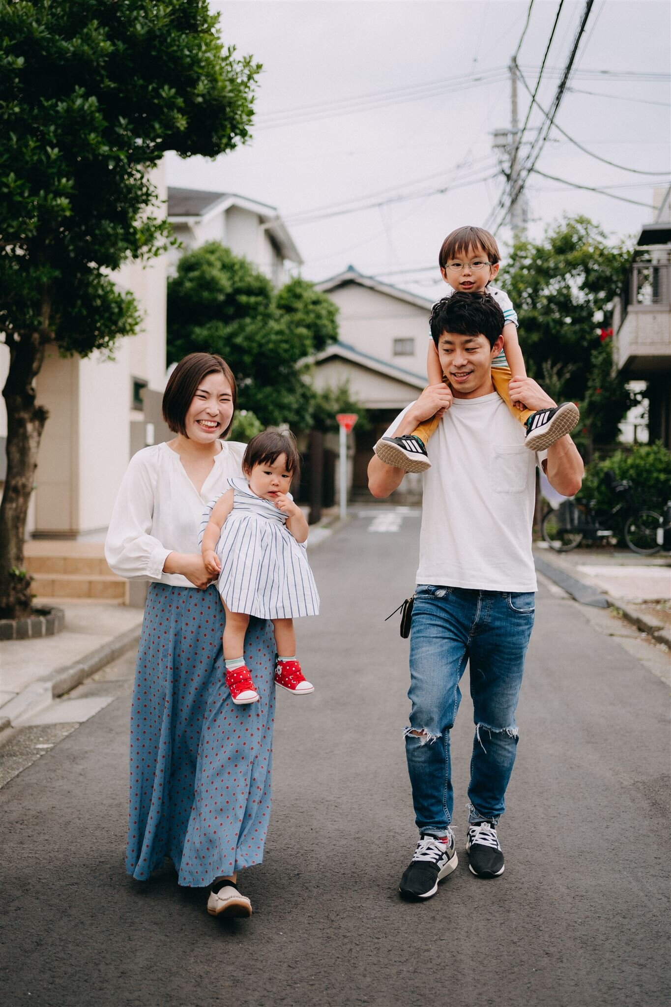 Natural Family Portrait Photographer in Tokyo