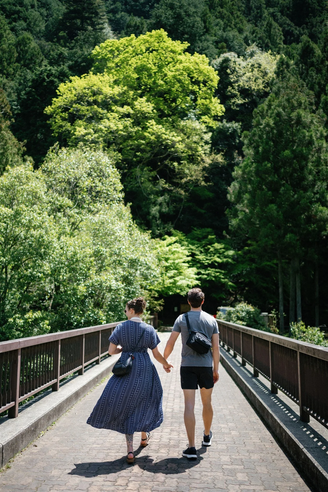 Adventure elopement couple having lunch.