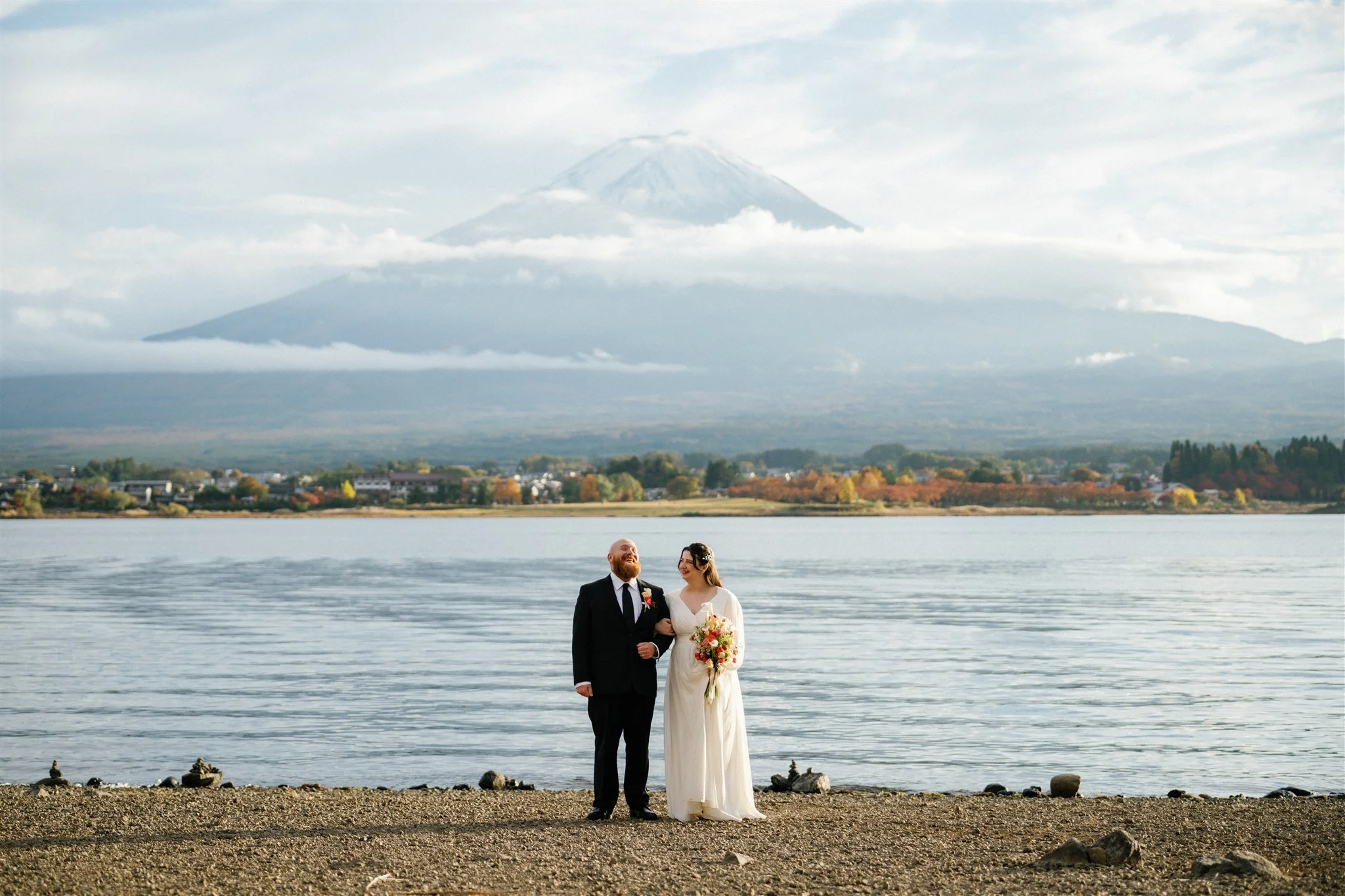 An Intimate Mount Fuji Elopement at Lake Kawaguchiko