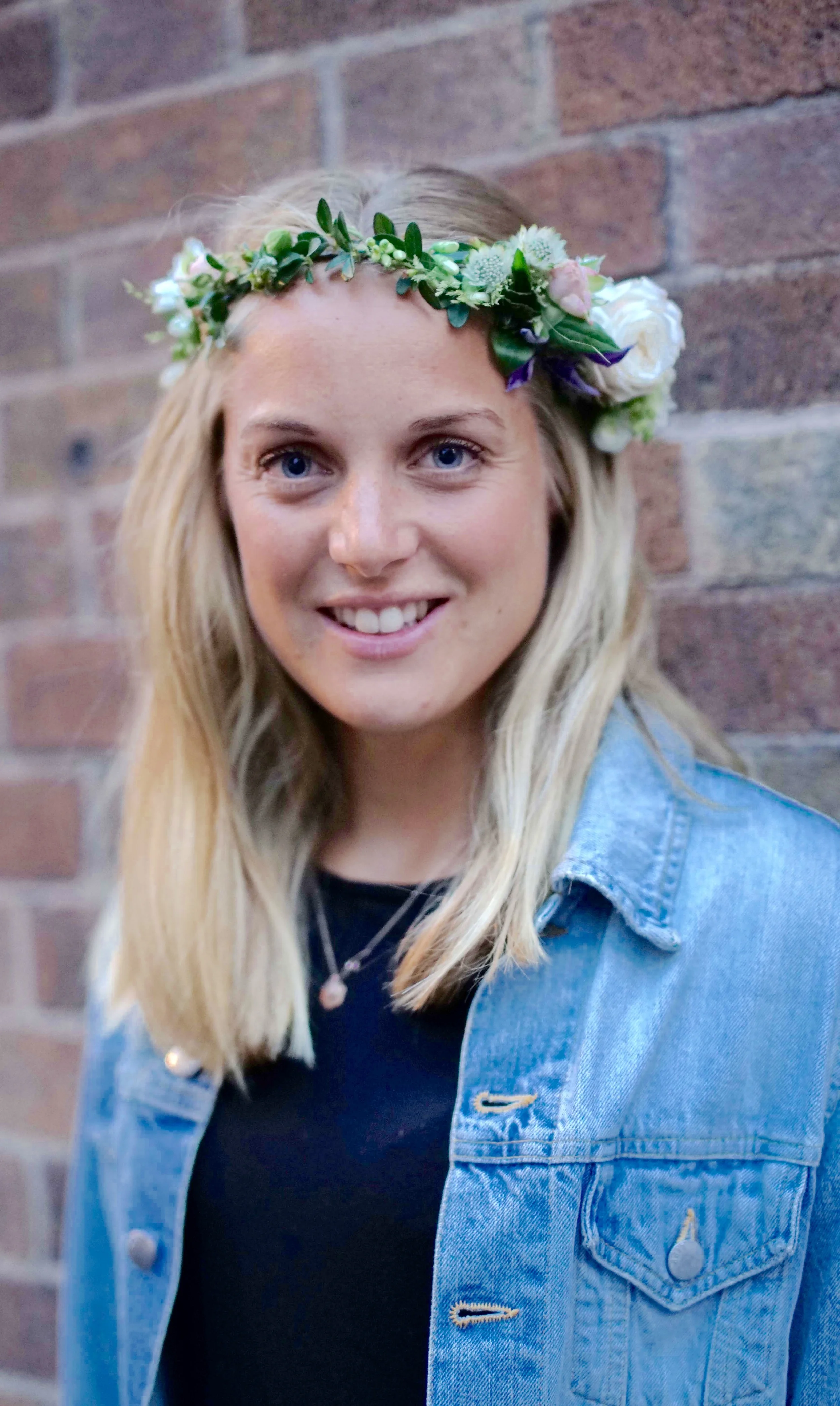 Bröllop+Blomsterkrans.jpg