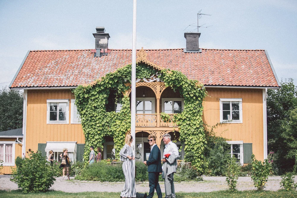6 underbara, lantliga lokaler för bröllop