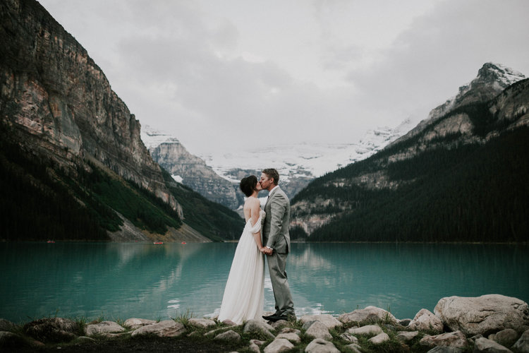Lake+Louise+Elopement-Banff+National+Park+Wedding-2.jpg