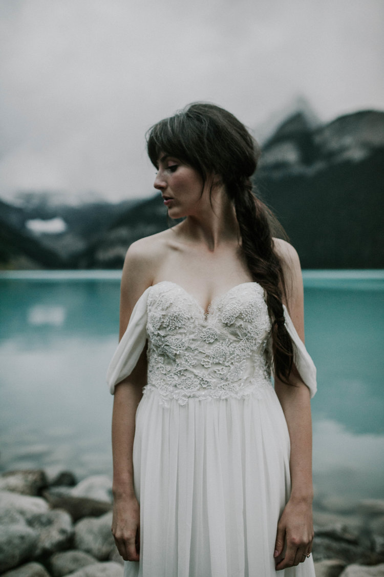 Lake+Louise+Elopement-Banff+National+Park+Wedding-33.jpg