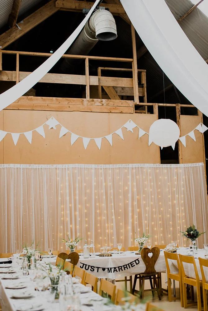 Lantligt Brollop Med Ladufest Amanda Markus