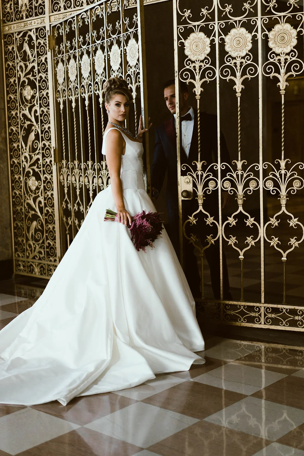 bröllop+elegant+rustikt+brudklänning