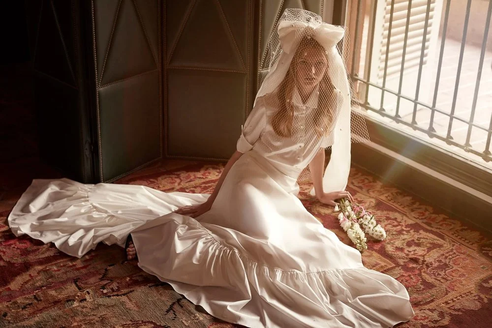 Underbara Brudklänningar Från Spanska Coosy