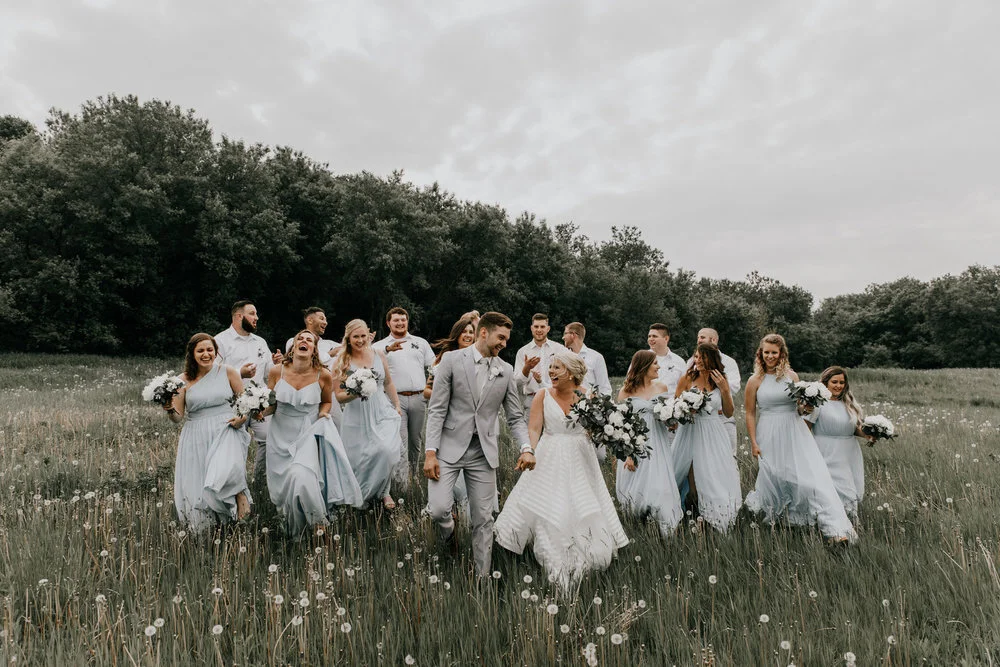 Elegant Destinationsbröllop i Rustik Lada: Sam + Molly