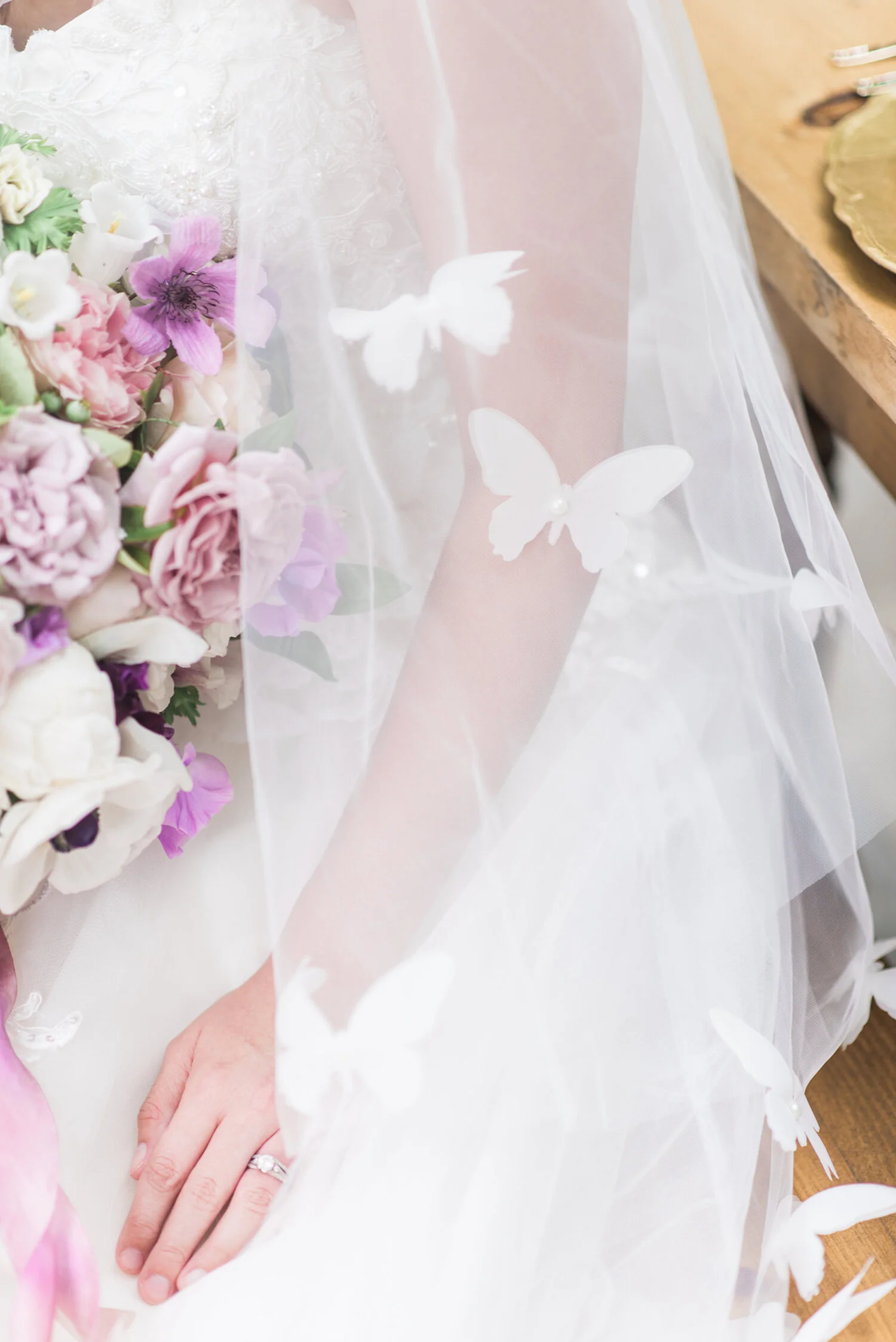 slöja broderi bröllop