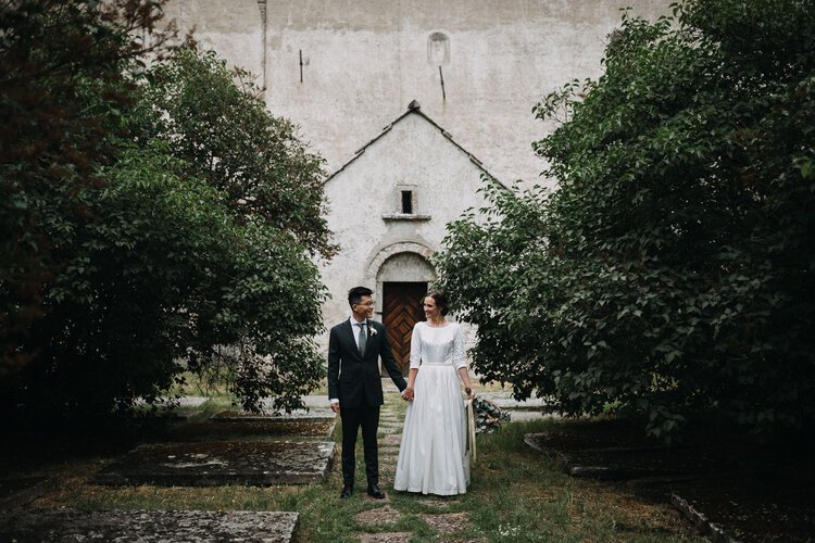 Inspireras av de 30 senaste bröllopsberättelserna på Sisters in Law