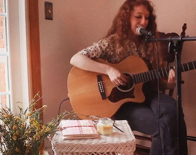 Did a video for the NPR tiny desk contest! Link in bio, check it out 🌷