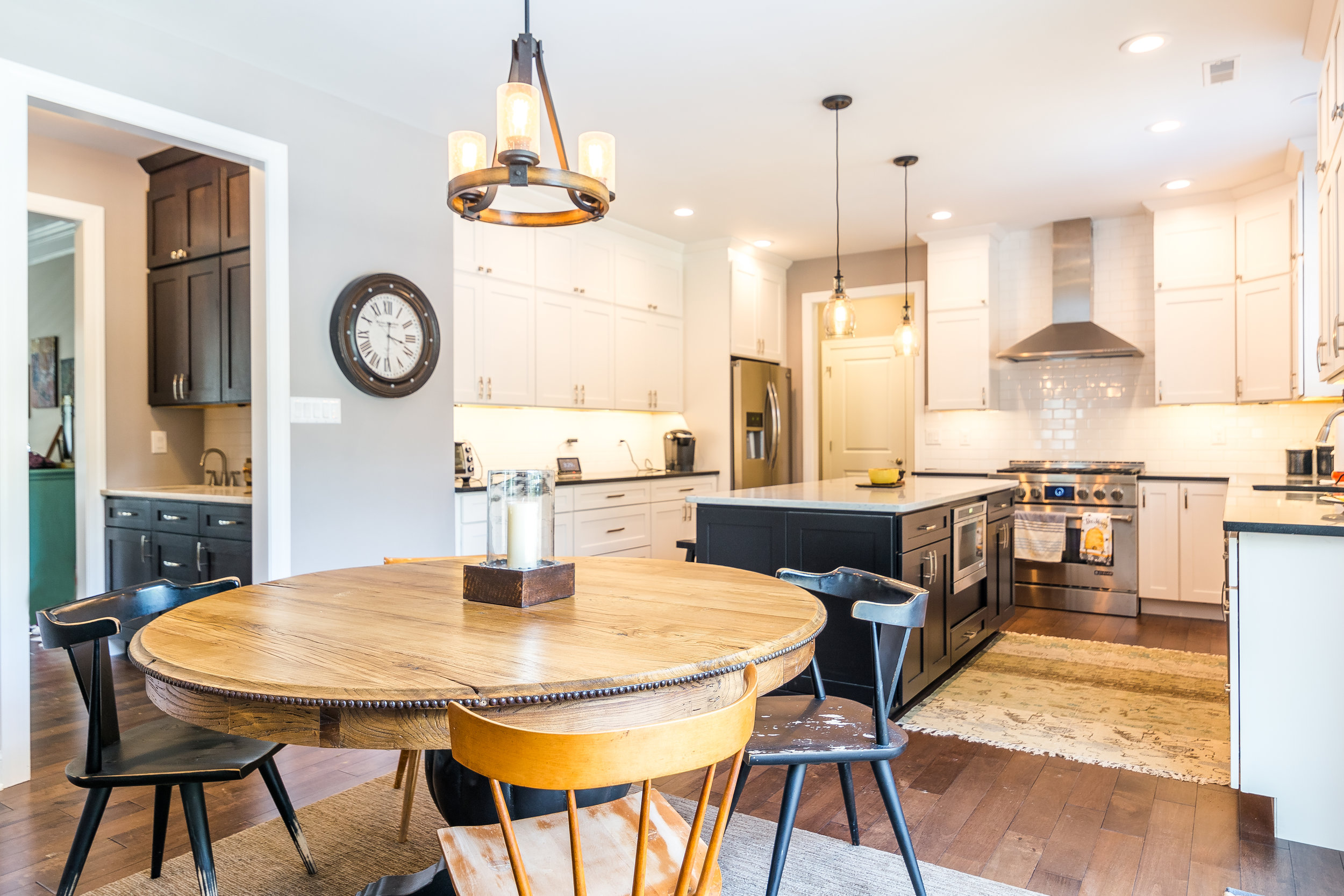 Rustic kitchen design 