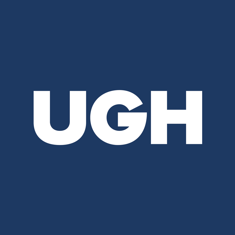 UghHug.gif