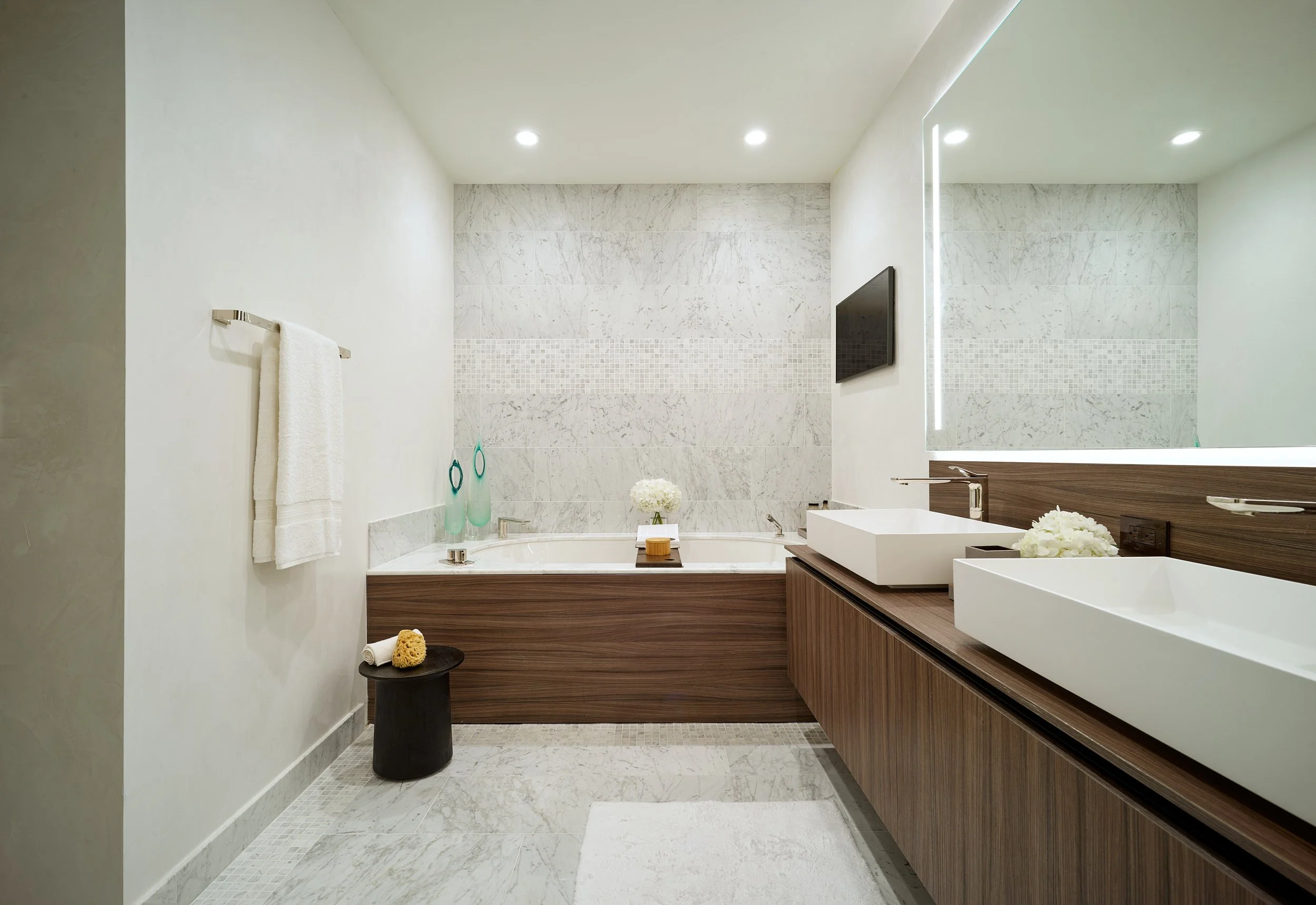 Proof_Pavon_5707-MasterBath.jpg