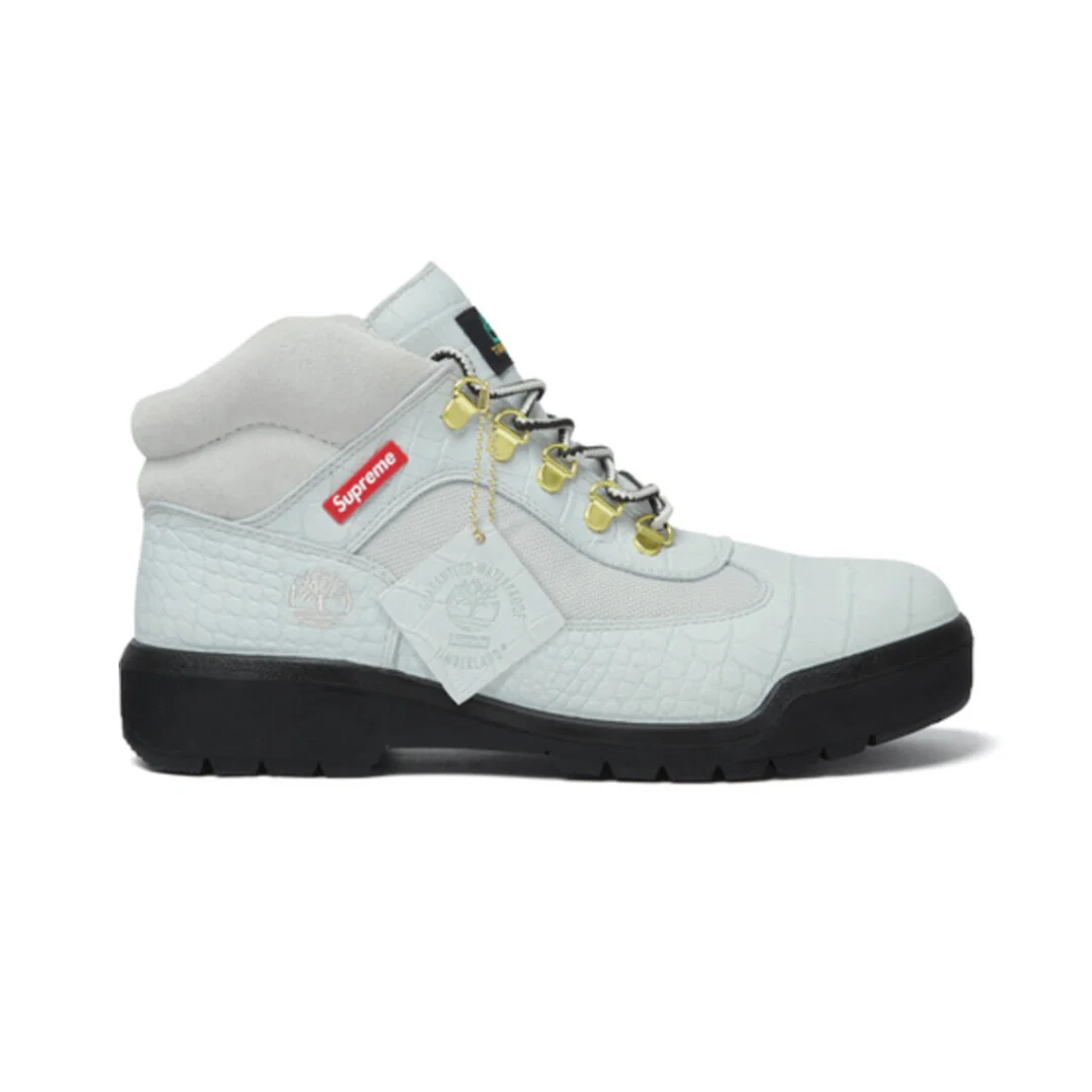 Supreme X Timberland Field Boots (Size 10) — Sellador