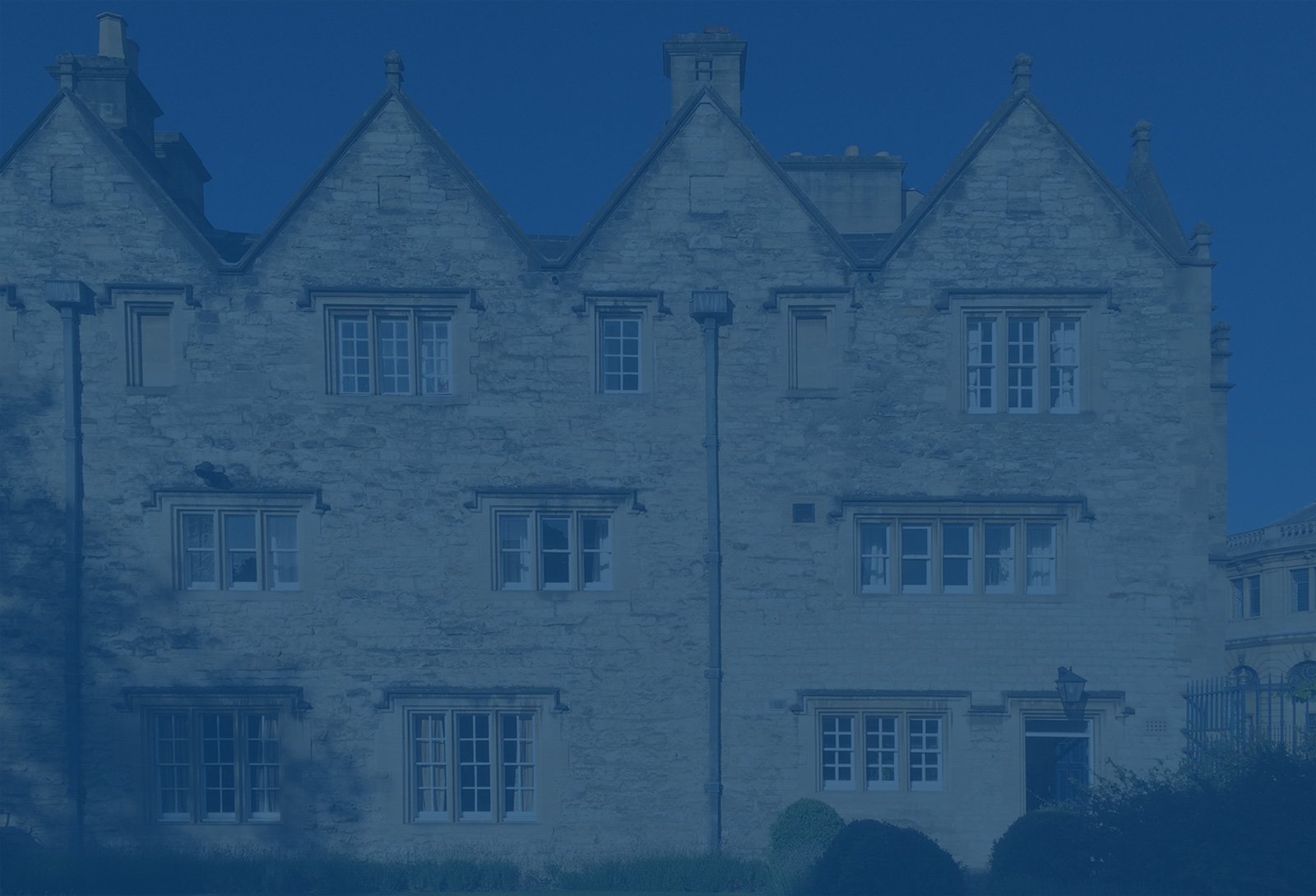 Main_bg_MCRblue.jpg