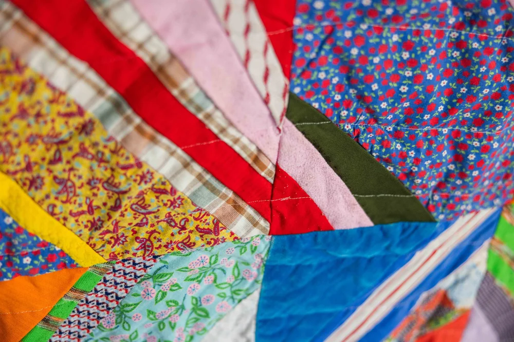 Lot De Tissus Patchwork / Quilt - Coton Multicolore Motifs Géométriques - Occasion Pour Loisirs Créatifs