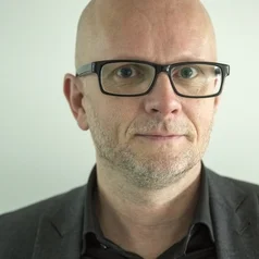 Prof Simon Chadwick