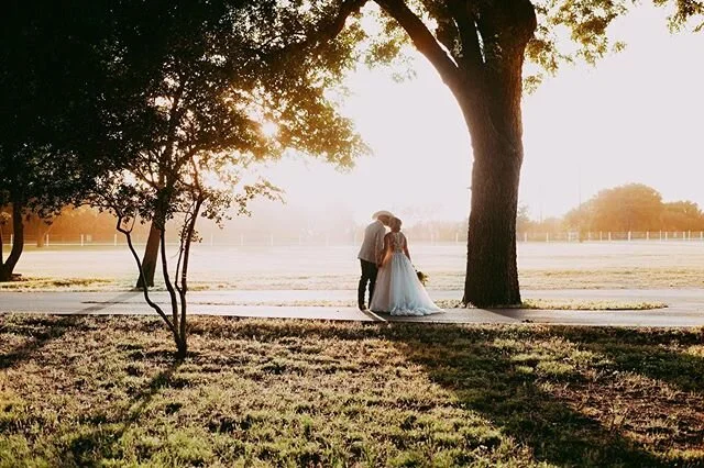 When covid postpones your first wedding date but the Sahara Dust storm of 2020 shows up on your second date.  Last night&rsquo;s celebration of Leah and Fernando&rsquo;s love was epic!