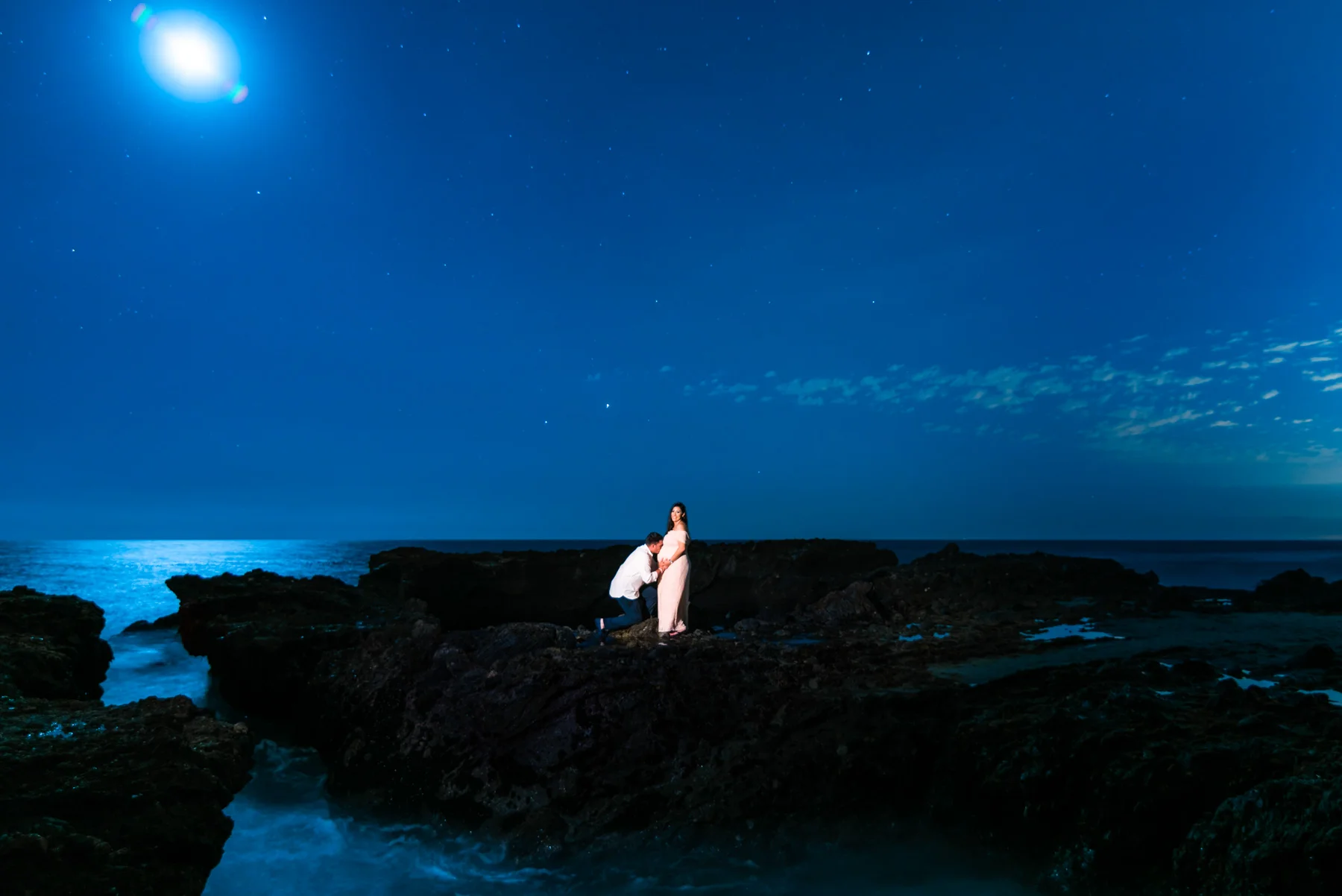 Laguna-Beach-Maternity-session-Lily-and-Erick-.JPG