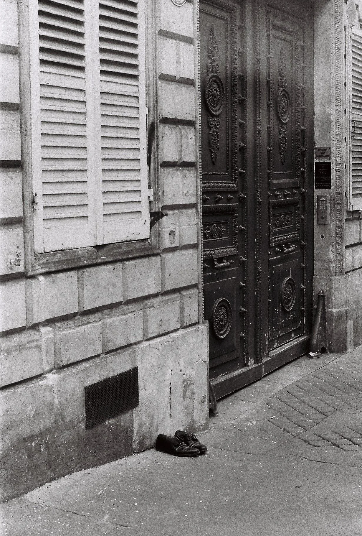 R1-02032-0007.Jpg