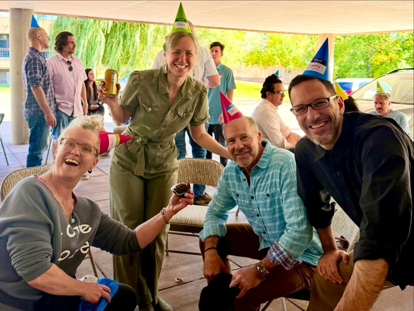 We celebrated 10 years of the Boulder Healing Hub this month!! ðĨģ Here are photos from our party at this month’s Wellness Wednesdays networking, and from the sweet members-only event we hosted afterwards. ð
We have so much gratitude for our d